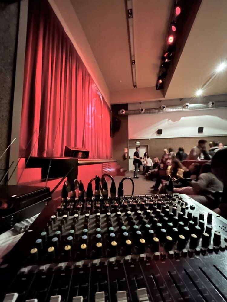 Alquiler equipamiento musical para el festival de Vielha - Feedback Audiovisuales Lleida