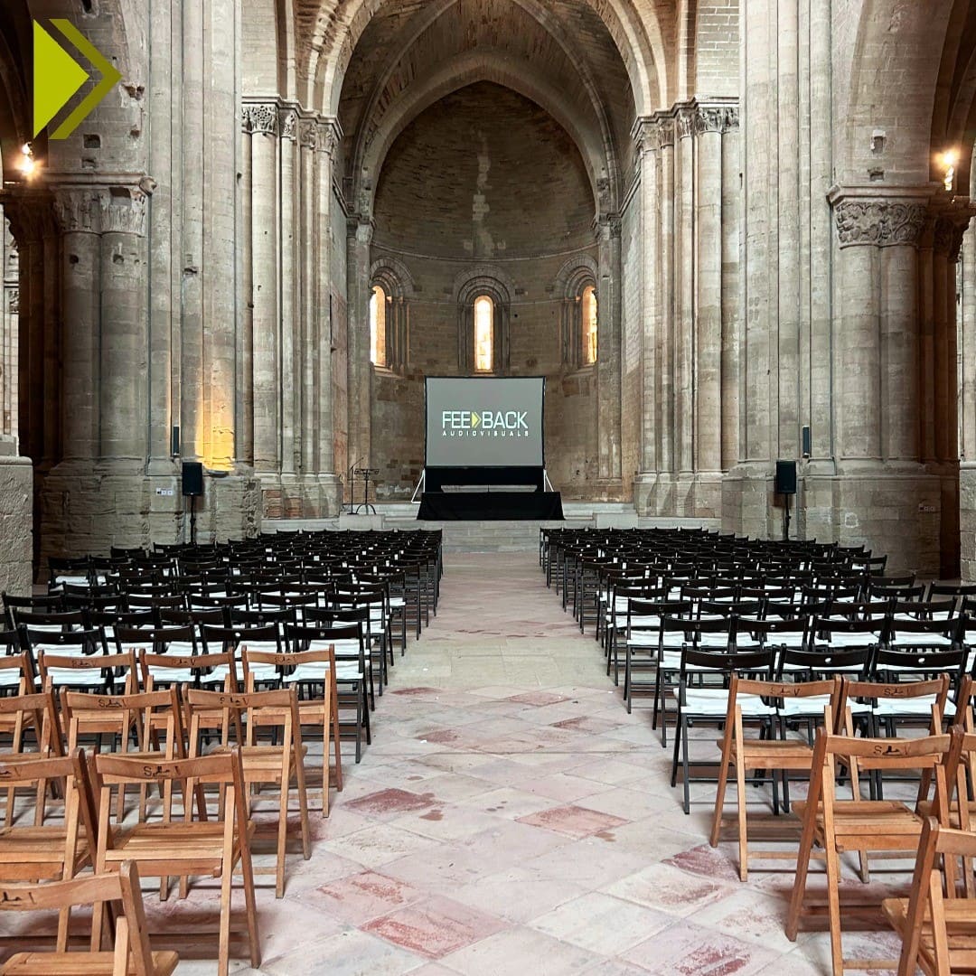 Lloguer d'equip de so i vídeo per a les orles dels alumnes de la Universitat de Lleida - Feedback Audiovisuals